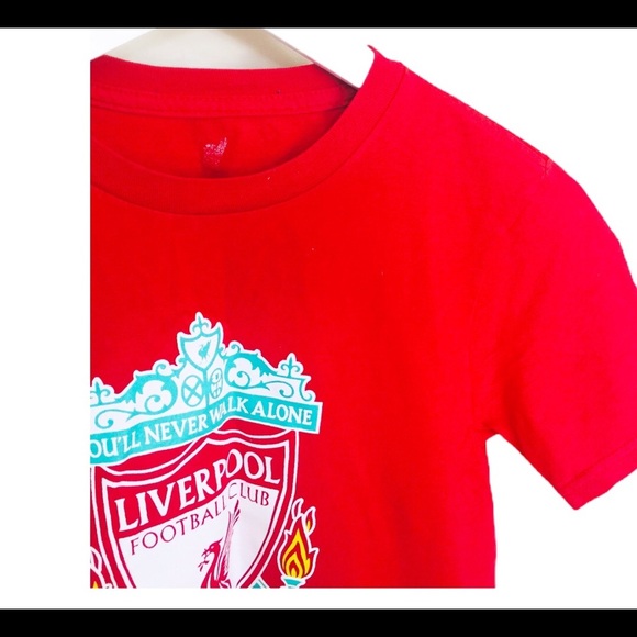 LIVERPOOL FOOTBALL CLUB Soccer Tee/Top With Cap Sleeves Red Boy 10Y - Picture 5 of 8